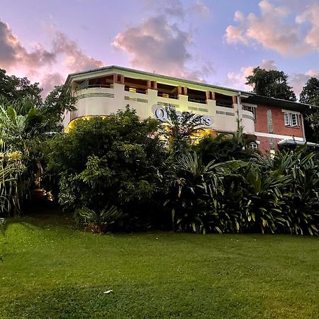 Babinda Quarters Hotel Kültér fotó