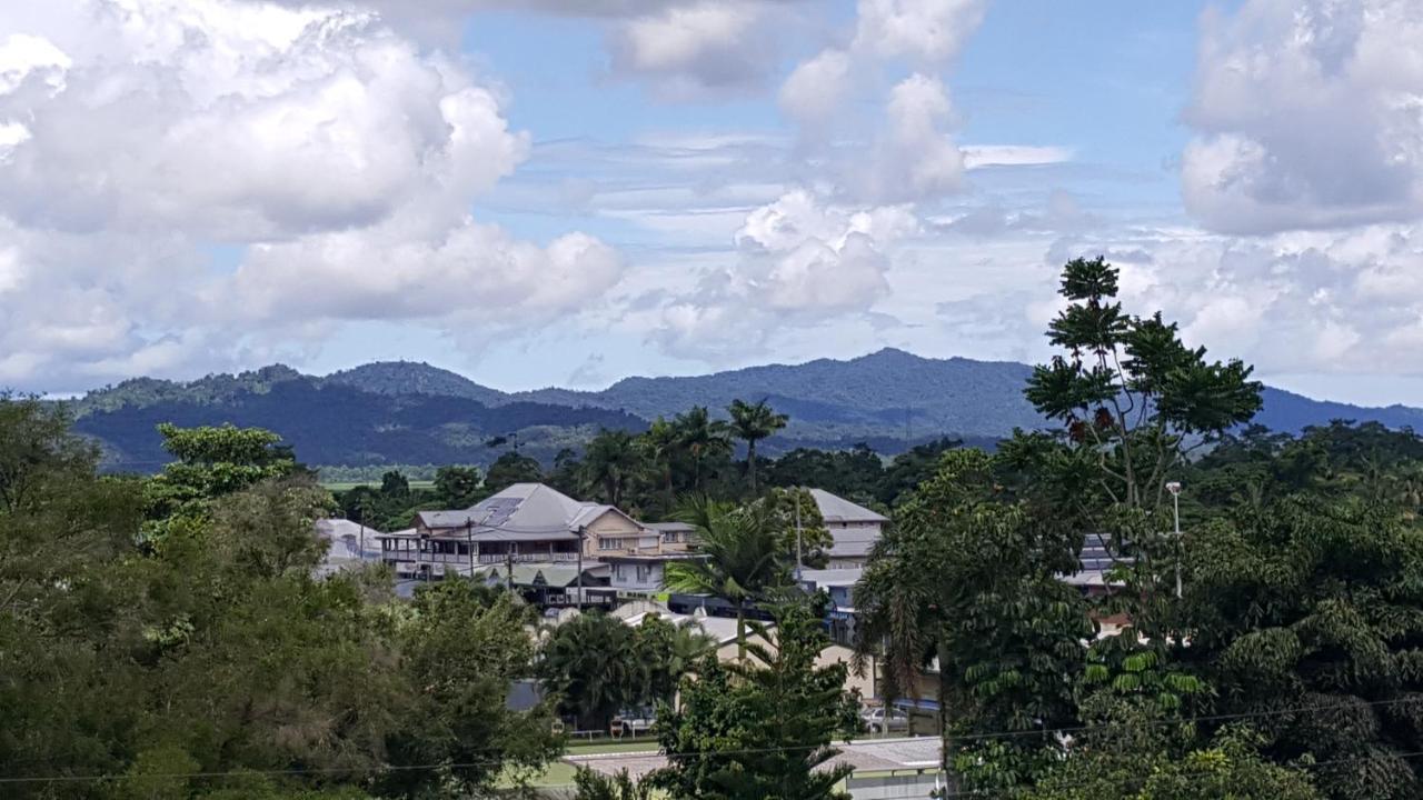 Babinda Quarters Hotel Kültér fotó