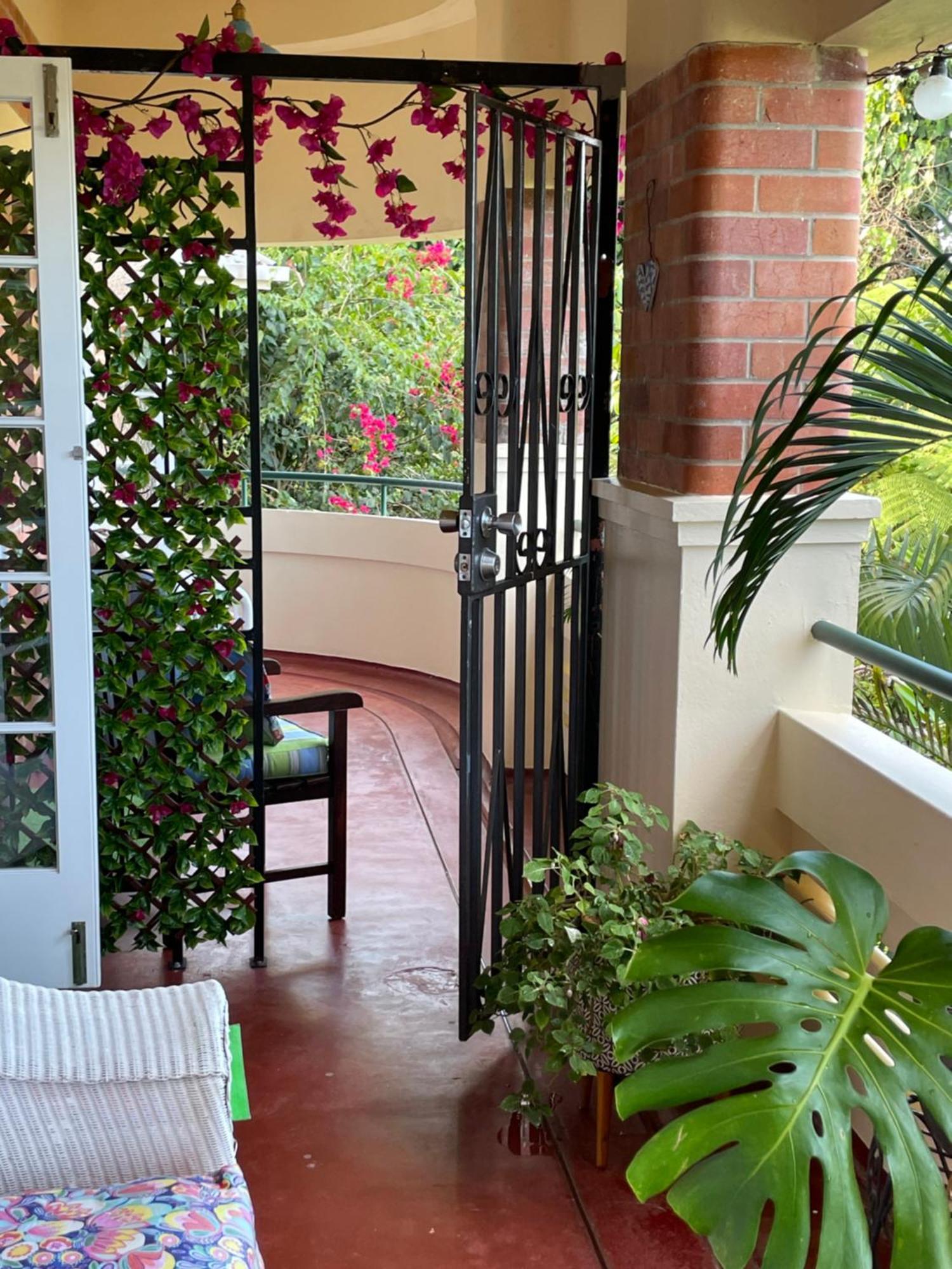 Babinda Quarters Hotel Kültér fotó